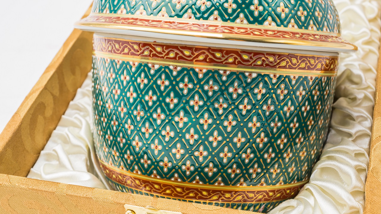 Paperworld Middle East - Corporate Gifts Porcelain gifts