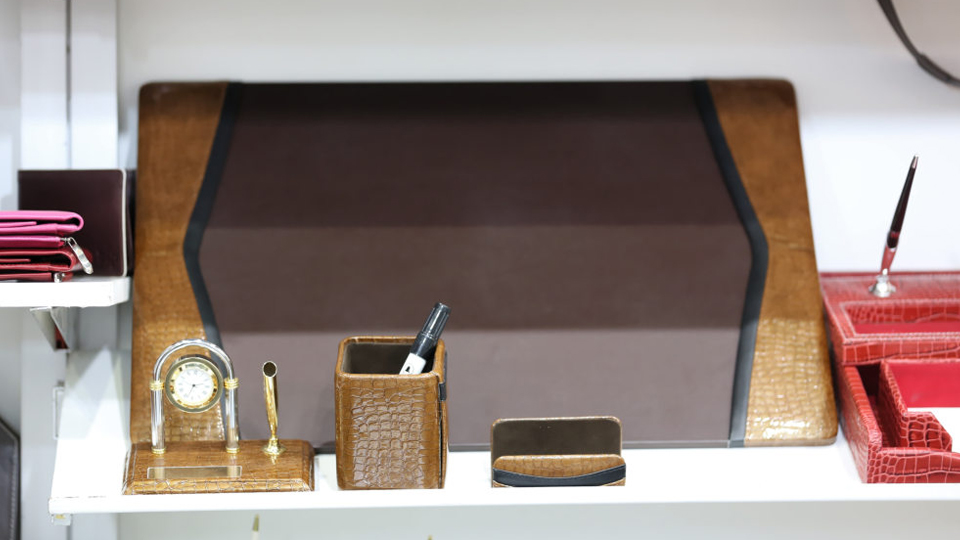 Paperworld Middle East - Leather Gifts & Stationery